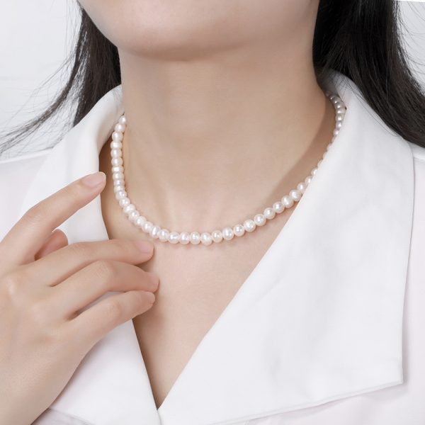 Women's Natural Freshwater Pearl Adjustable Necklace