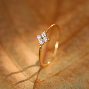 Diamond Four-leaf Clover Ring Female Gold Plated High-grade Closed Mouth