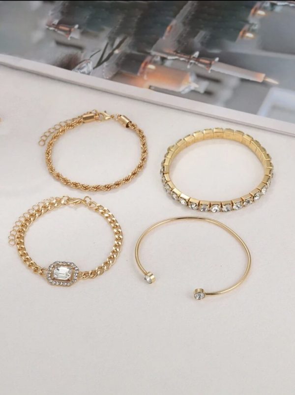 Artistic Retro Versatile Metal Chain Square Diamond 4-piece Set