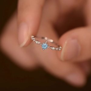S925 Sterling Silver Japanese And Korean Blue Zircon Snowflake Ring