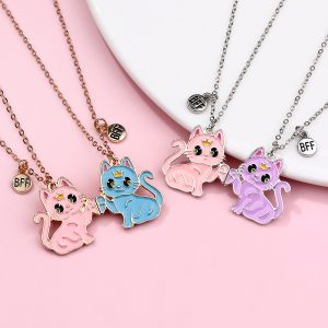 Cat Magnetic Sweet Cartoon Girl Pendant Clavicle Necklace