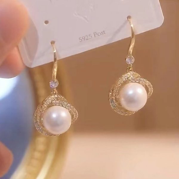 Women's Pearl Diamond Temperament Wild Necklace