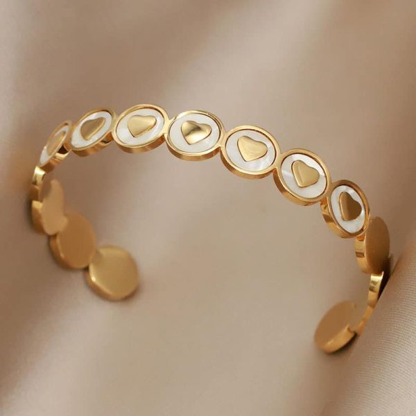 Adjustable Opening Bracelet Love Heart White Shell