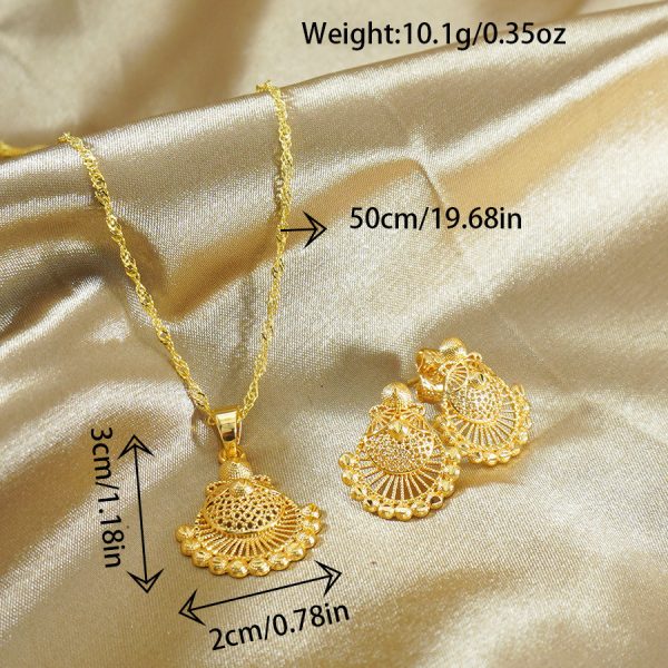 a1ebcf8e-910a-42b7-96ee-7ff1fed61ca3.jpg India Africa Light Luxury Shell Necklace Earrings Suit