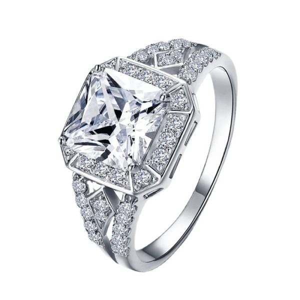 Zircon Ring Women's High-grade Hollow Ornament