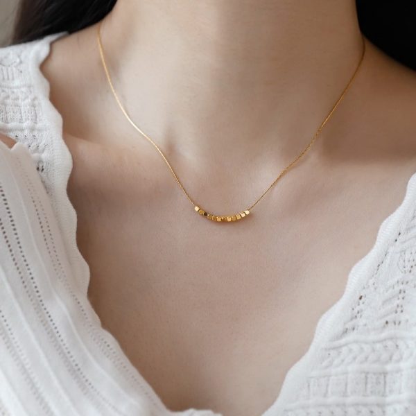 Women's Fashion Simple Small Square Titanium Steel Necklace