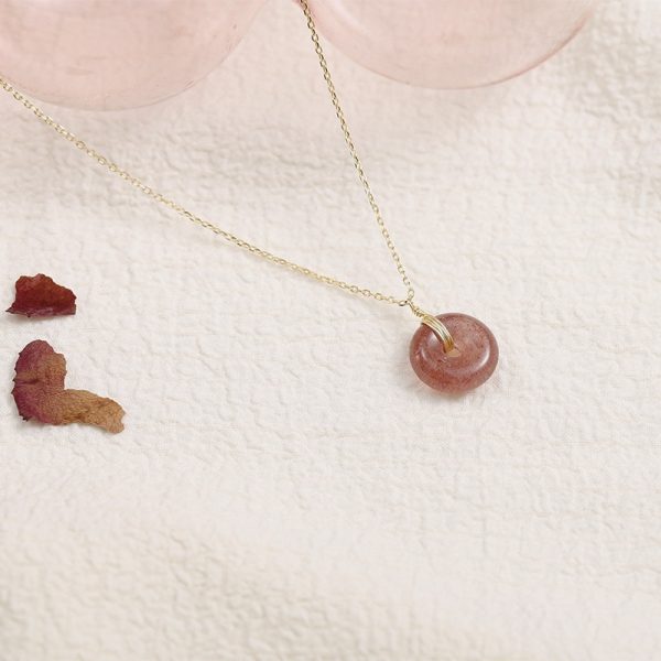 S925 Sterling Silver Strawberry Quartz Necklace Special-interest Design Peace Buckle