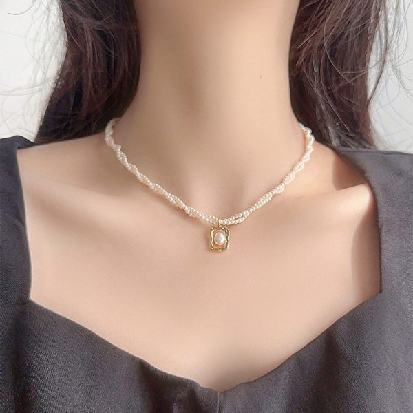 Niche Double Layer Twin Small Rice-shaped Beads Clavicle Temperament Entry Lux Fashion Necklace