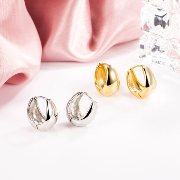 High-grade Copper-plated Gold-color Water Drop Circle Ear Clip