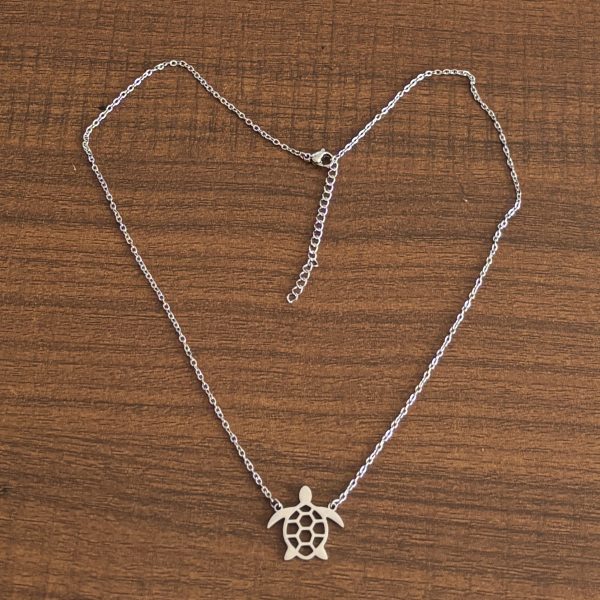 Simple Stainless Steel 18K Gold Plating Colorfast Hollow Turtle Necklace