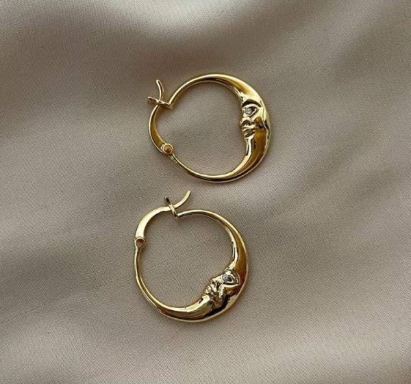Circle Face Moon Metal Alloy Earrings