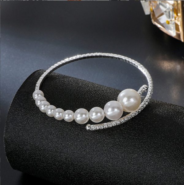 Large And Small Pearls Open Female Online Influencer Bracelet