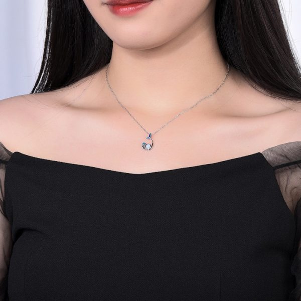 Japanese And Korean Style Fashion Artistic HAILANG Girl Heart Blue Clavicle Cross Chain