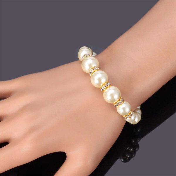 Pearl Necklace Bracelet Earrings Set Three-piece Set