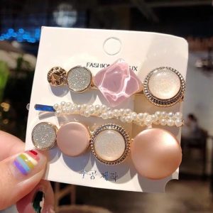 b03d4945-3e69-42cc-9f30-4ea9341d263a.jpg Korean Version Of The Word Clip Set Pearl Acetate Hairpin