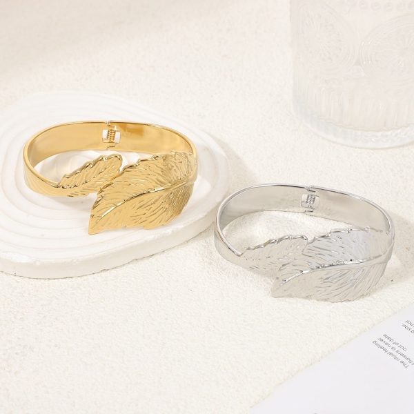 Simple Leaf Size Leaf Titanium Steel Oil Pressure Non-fading Bracelet