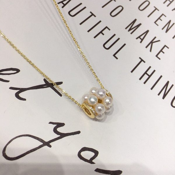 Freshwater Pearl Multiple Beads Barrel Pendant Necklace