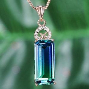 Light Extravagant Love Heart Diamond Square Pendant Necklace