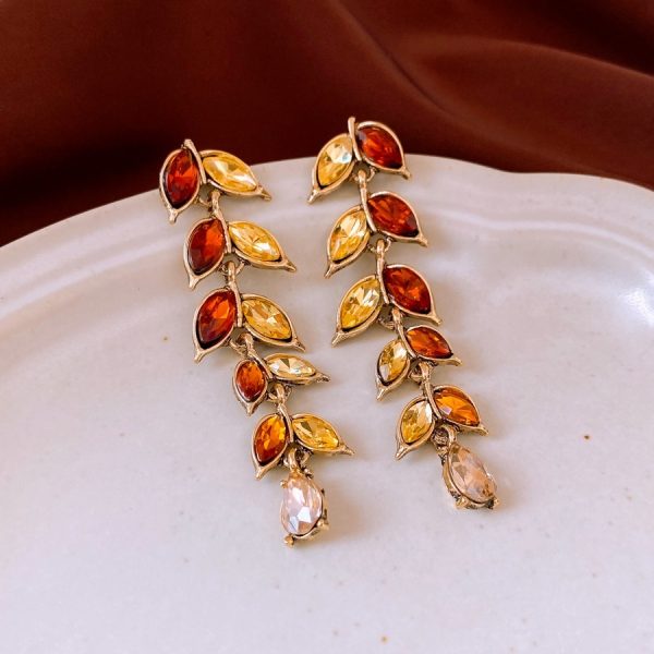 b759d477-41e0-474e-8a0a-10fd6325f01a.jpg Pendant Retro Exaggerated And Personalized Clavicle Chain Fashion Trend Necklace