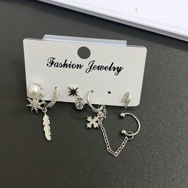 b7b3a38b-a0a4-4c93-850a-f3b5e2014f63.jpg Feather Octagonal Star Ear Clip Pendant Set