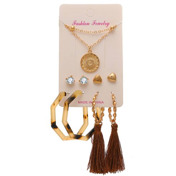 b931f04b-b2e0-46f5-8611-09242397f0d7.jpg Pearl Headdress Necklace Love Tassel Earrings Set Creative Retro Simple
