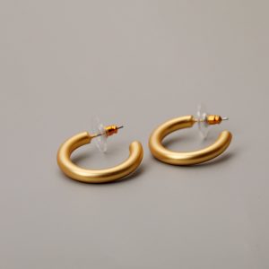 European And American Simple Atmospheric Circle Stud Earrings