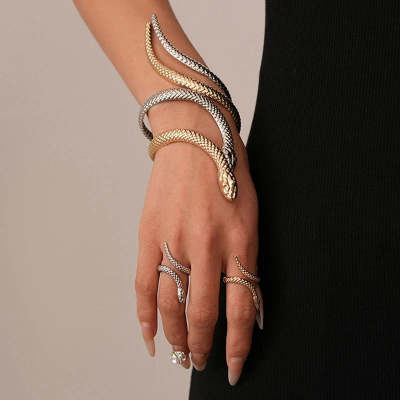 2-piece Set Exaggerated Twisted Winding Simulated Snakes Opening Ring Bracelet