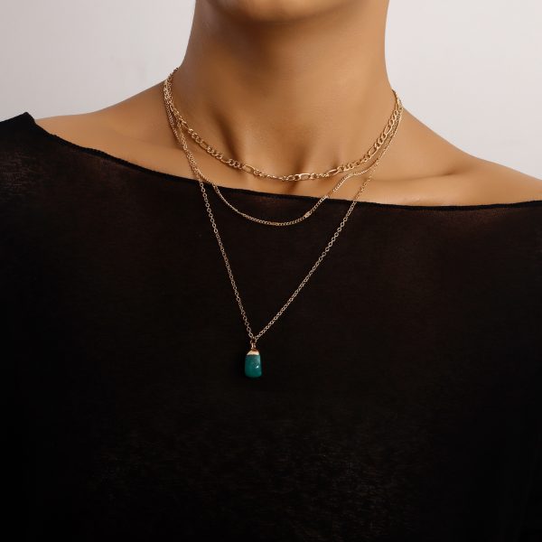 bd930c5a-e67d-4455-96d0-2637c181fd48.jpg European And American Jewelry Trendy Multi-layer Small Hole Chain Green Agate Stone