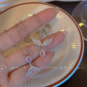 Women's Simple S925 Sterling Silver Fishtail Pendant Necklace