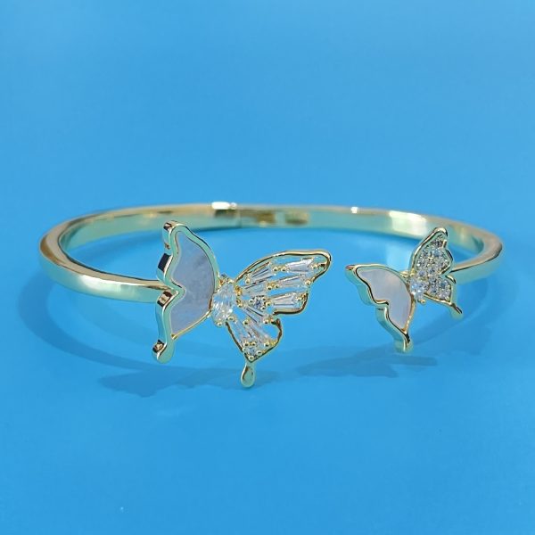 Natural Shell Asymmetric Butterfly Bracelet Sweet And Cool Temperament