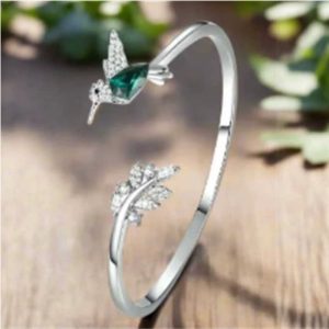 Hummingbird Leaf Bracelet Simple Temperament