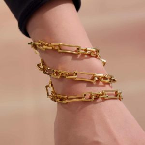 Square Hollow Chain Bracelet For Women