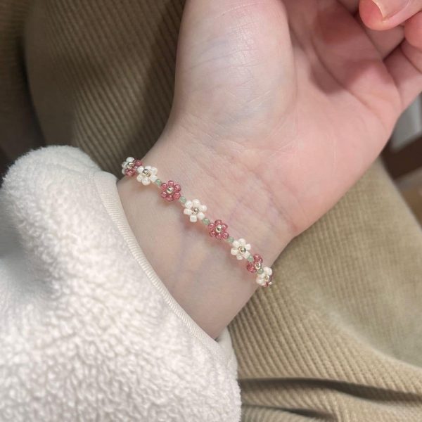 Spring Letter Series Small Flower Beaded Bracelet