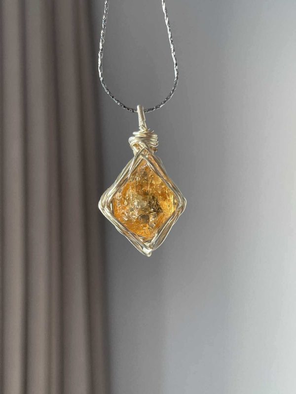 c88e40bd-cb87-4057-9add-665cc09e764f.jpg Original Handmade Winding Necklace Pendant Aquamarine Amethyst Gem Grade