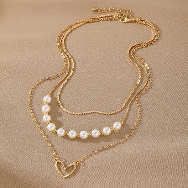 Vintage Love Heart Pearl Gold Necklace