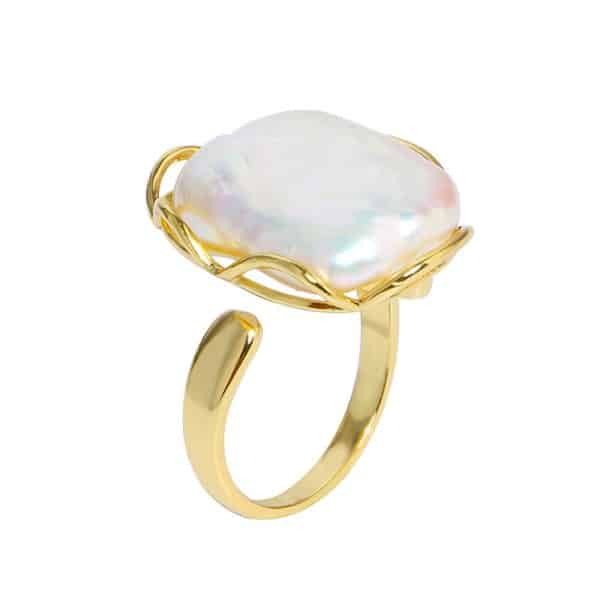Women's Fashion Personality Baroque Pearl Ring