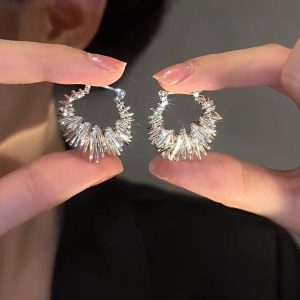 Personalized Cold Style Unique Winding Metal Circle Ear Clip