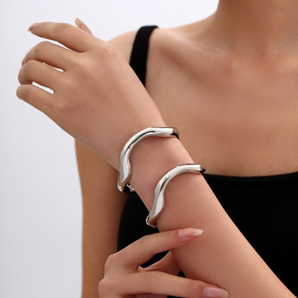 Metal Irregular Lava Bracelet For Women Fashion Special-interest Open-end Polished