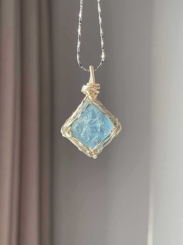 cfdaf109-9020-49be-b170-a6380dca8fdc.jpg Original Handmade Winding Necklace Pendant Aquamarine Amethyst Gem Grade