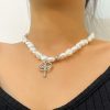 European And American Jewelry Elegant Geometric Pearl Set Necklace Simple Temperament Small Flower OT Buckle Heart-shaped Necklace