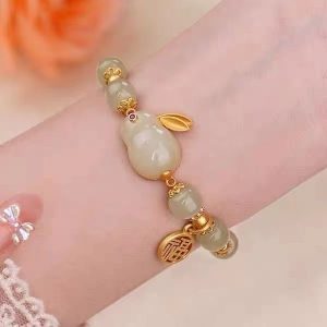Women's Green Lucky Jade Black Hand Bracelet