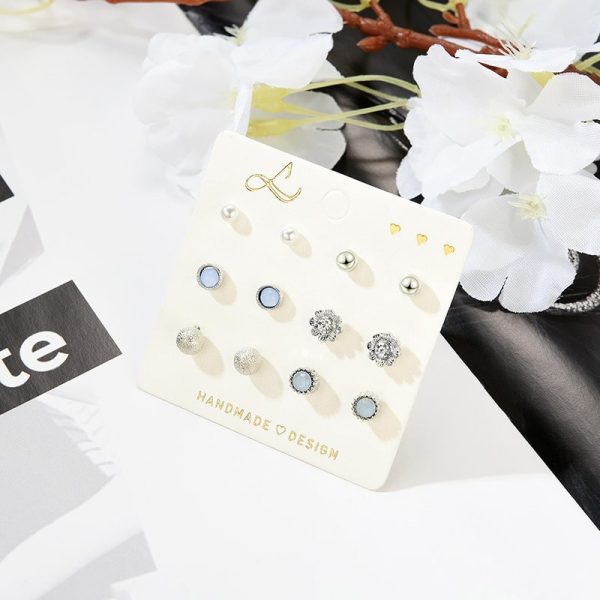 Set Of 6 Pairs Of Earrings Pearl Flowers