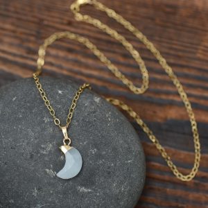Natural Stone Moon Shaped Pendant Necklace Stone Necklace