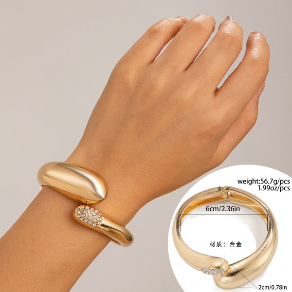 Women's Exaggerated Large Water Drop Metal Glossy Surface Mirror Open-ended Bracelet