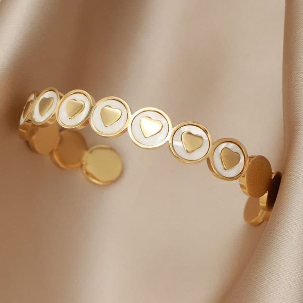 Adjustable Opening Bracelet Love Heart White Shell