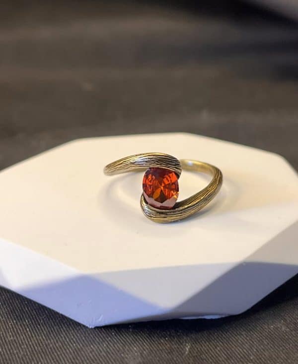 Brushed Diamond Colored Gems Zircon Ring Advanced Design Sense