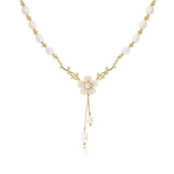 Popular High-grade Light Luxury Minority Exquisite Sweater Chain