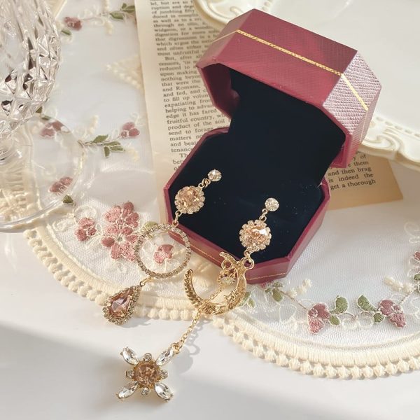 Shining Asymmetrical Rhinestone Drop Earrings