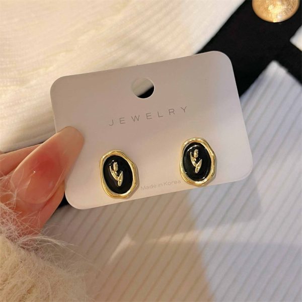 Sterling Silver Needle French Retro High-grade Earrings