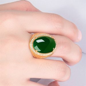 New Domineering Green Chalcedony Ring Plated 925 Silver Ring Simple And Elegant